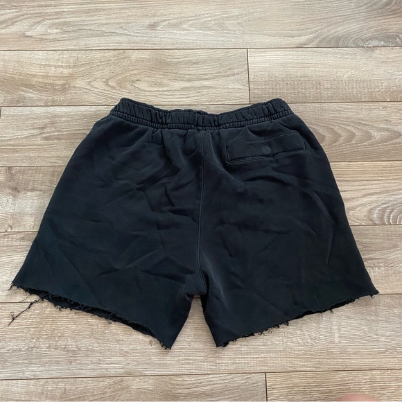 Black Nike Shorts - Picture 2 of 3